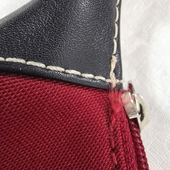 VINTAGE Tommy Hilfiger Red Canvas Hobo Bag | Y2K Sporty Chic - Picture 5 of 10